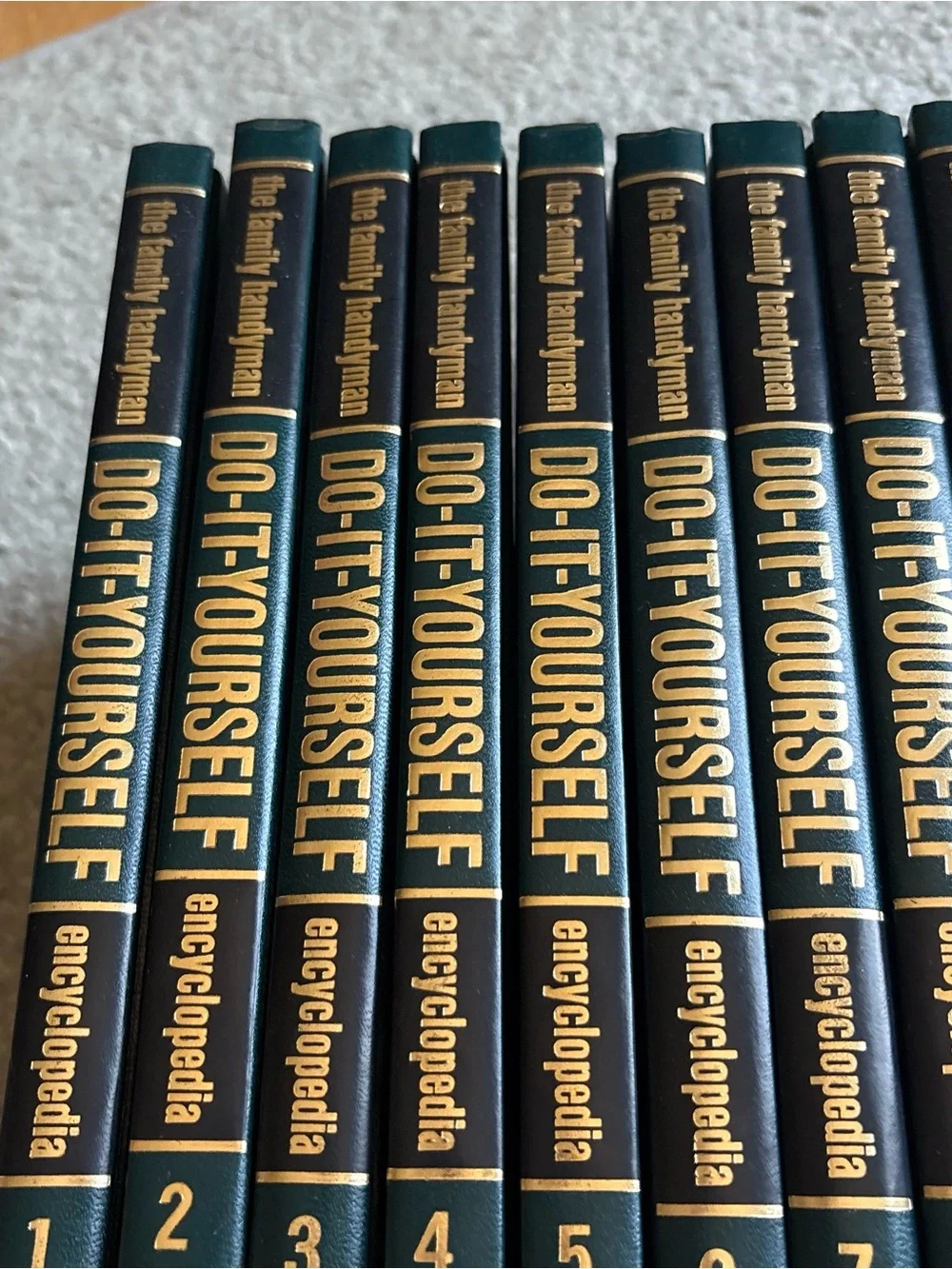 Vintage Do-It-Yourself Encyclopedia Set - Dark Green Gold 1-12 Hardcover Vintage